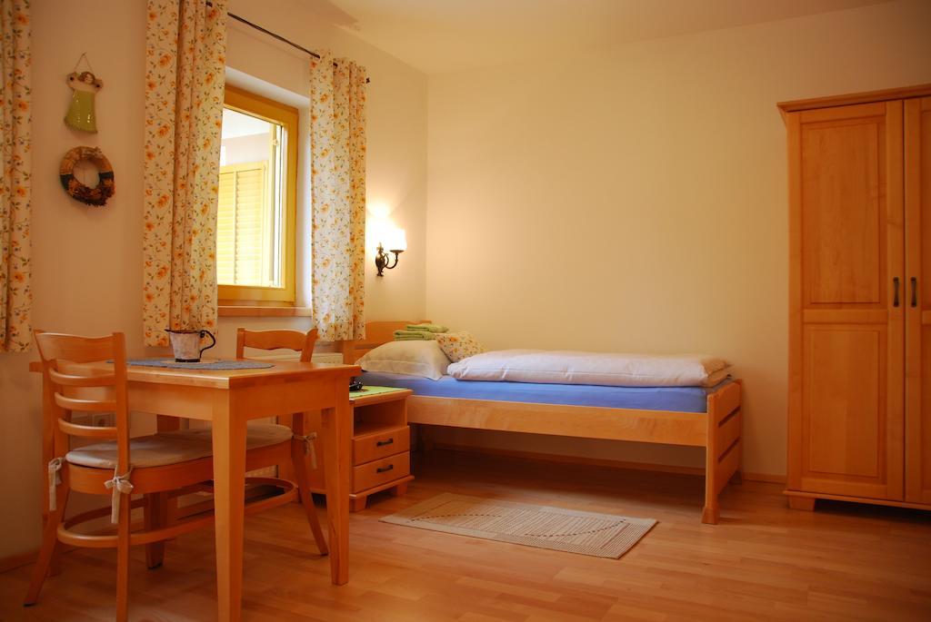 Farm Stay Rotovnik - Plesnik Slovenj Gradec Kültér fotó